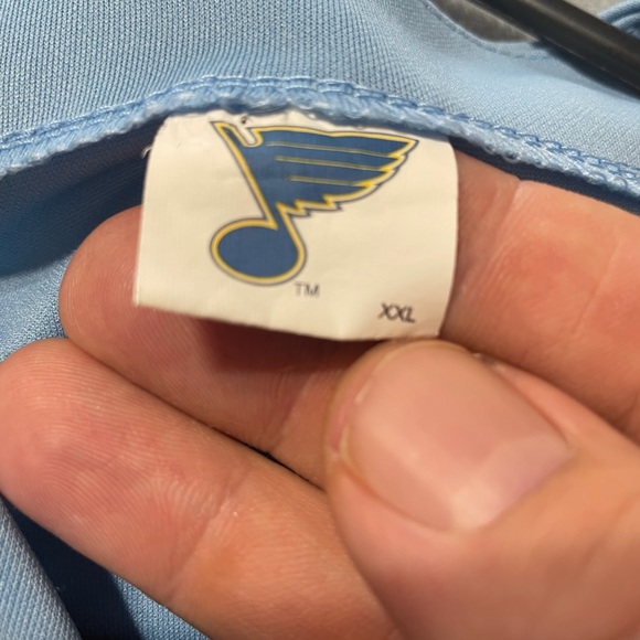 St. Louis Blues AND St. Louis Cardinals Baseball Jersey!!! NWOT!!!! - Picture 4 of 8
